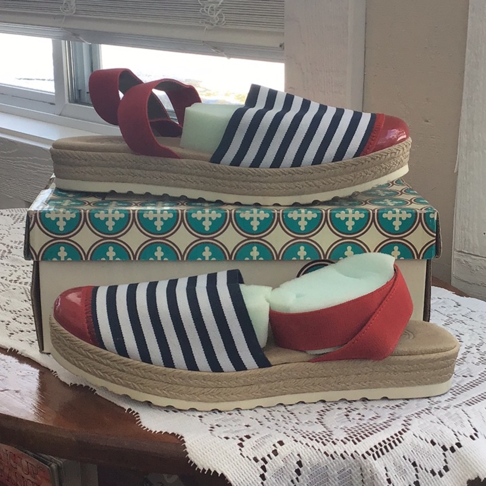 Charleston Red, White & Blue Espadrille Shoes Sz. 10 / 10.5 / 11